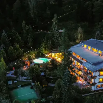 Vier Sterne Hotel Saalbach Theresia